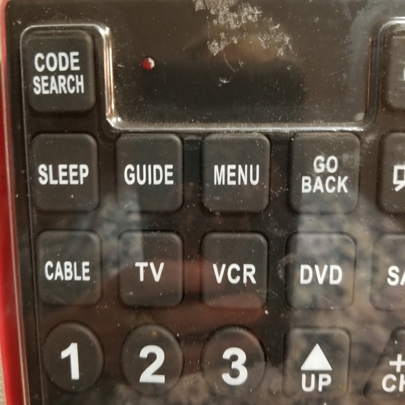 New Super-sized TV remote - Picture 6 of 13